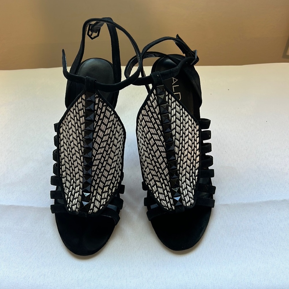 Aldo black and white heels